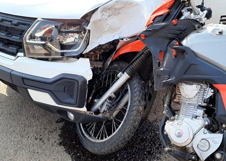 Sorriso Acidente Entre Carro E Moto Deixa Dois Feridos Na Perimetral