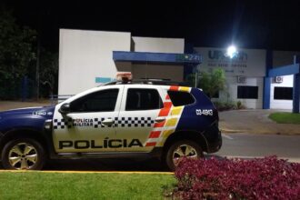 Sorriso: Homem é esfaqueado pela namorada após ela persegui-lo em carro de aplicativo