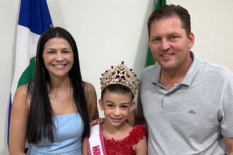 Boa Esperança do Norte: Prefeito Calebe e primeira-dama Andressa recepcionam a Mini Miss Mato Grosso 𝙏𝙝𝙖𝙚𝙢𝙞𝙡𝙡𝙮 𝘿𝙖𝙡𝙖𝙜𝙣𝙤𝙡
