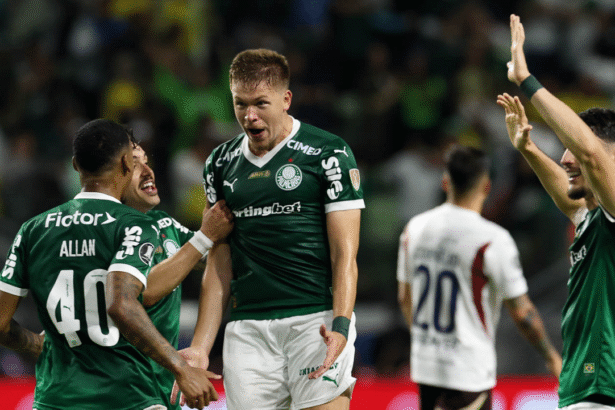 Palmeiras faz história e é o time brasileiro com mais finais de Libertadores e enfrenta o Flamengo Palmeiras faz história e é o time brasileiro com mais finais de Libertadores e enfrenta o Flamengo