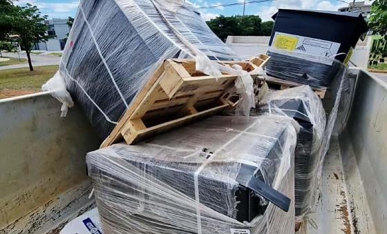 Nova Mutum: Caminhoneiro, que viria para Sorriso, é preso levando 4 toneladas de agrotóxicos irregulares em veículo adulterado