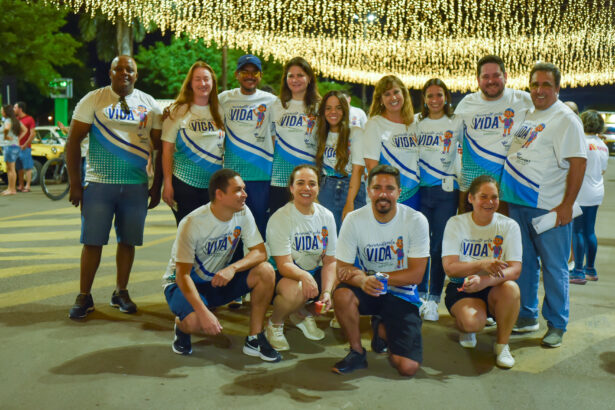 Sorriso: Fran Maldaner e vereadores participam da “Caminhada Movimento pela Vida” em apoio ao Hospital do Câncer