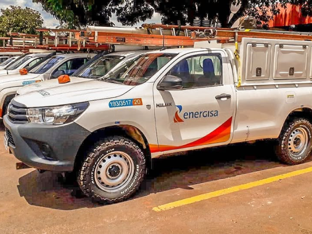 Sorriso: Carro da Energisa é atingido em acidente e condutor foge do local