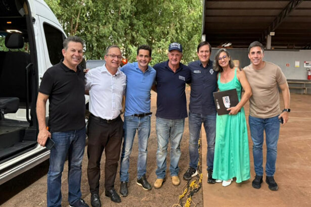 Governador Mauro Mendes visita Nova Ubiratã e anuncia R$ 5 milhões para continuidade do hospital