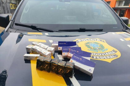 Sorriso: PRF prende motorista e apreende canetas emagrecedoras e “bombas” do Paraguai durante fiscalização na BR-163