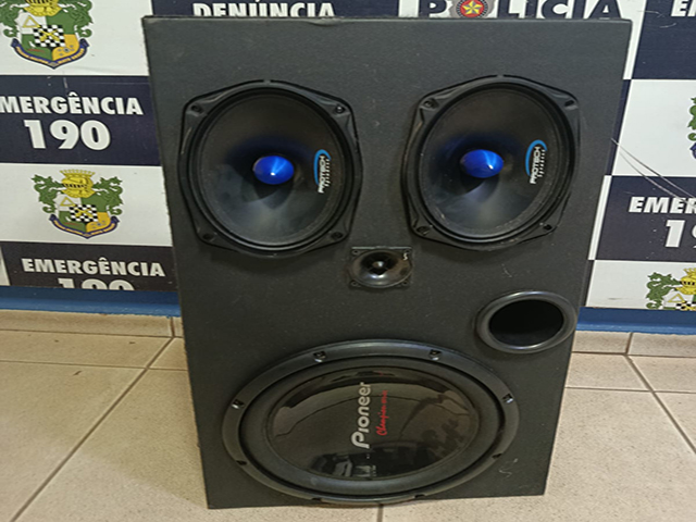 Sorriso: PM e GM apreende som de homem que gosta de incomodar os vizinhos com som alto: “ele já tem vários registros pelo mesmo crime”