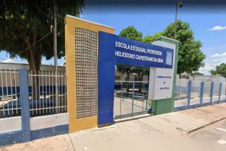 MT: Professor, de 67 anos, é agredido por alunos, de 14 e 15 anos, em escola cívico-militar